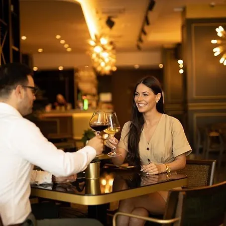 호텔 Pupin 노비사드