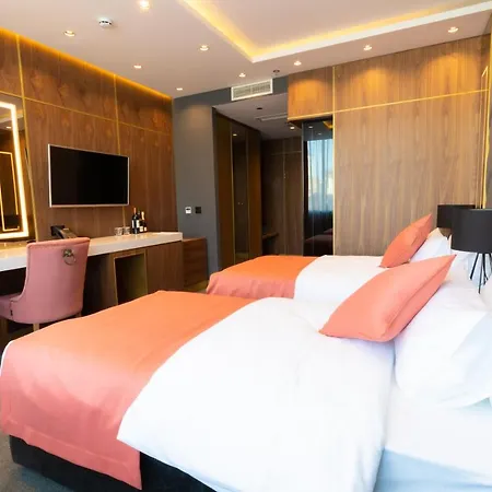 Pupin ホテル ノヴィ・サド