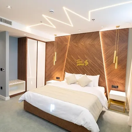 Pupin 5* ノヴィ・サド